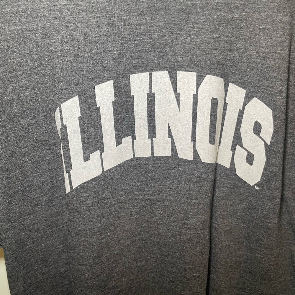 Blue 84 Gray Illinois Short Sleeve Tee